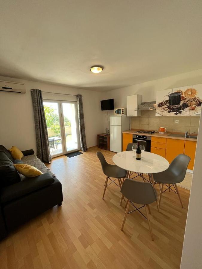 M A Apartments Kozino Luaran gambar